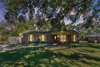 1734 Atmore S Avenue, Mobile, AL 36612