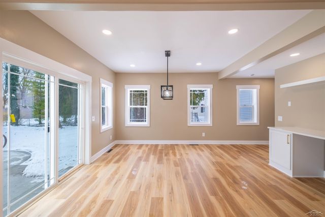 79 Davis Drive, Saginaw, MI 48602