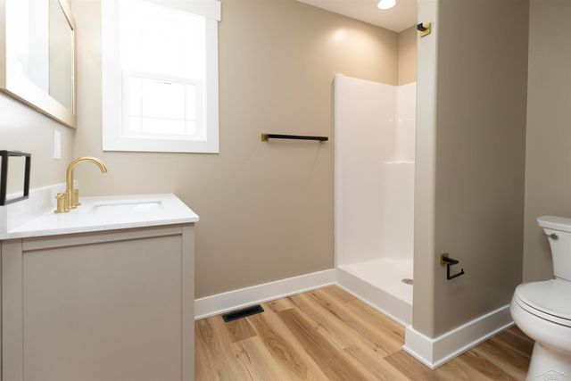 79 Davis Drive, Saginaw, MI 48602