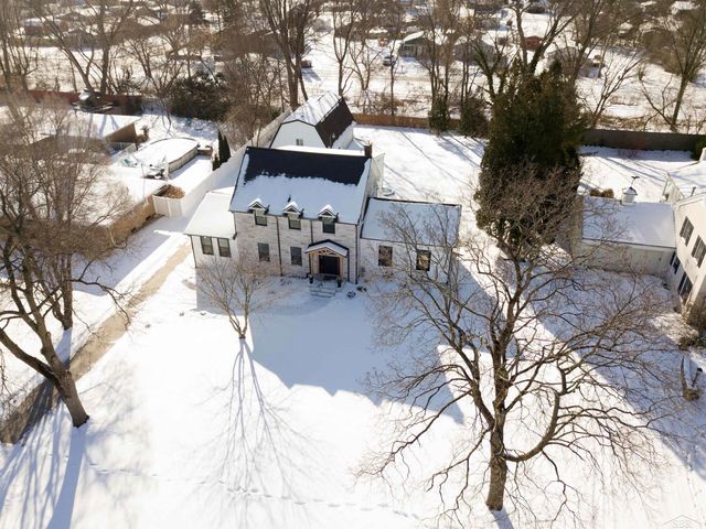 79 Davis Drive, Saginaw, MI 48602