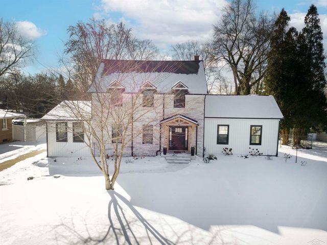 79 Davis Drive, Saginaw, MI 48602