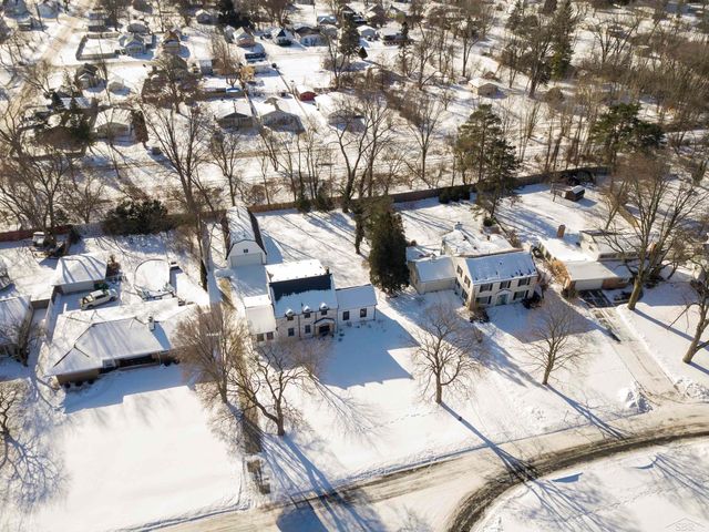 79 Davis Drive, Saginaw, MI 48602