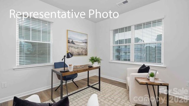 616 17th Avenue Drive NE, Hickory, NC 28601