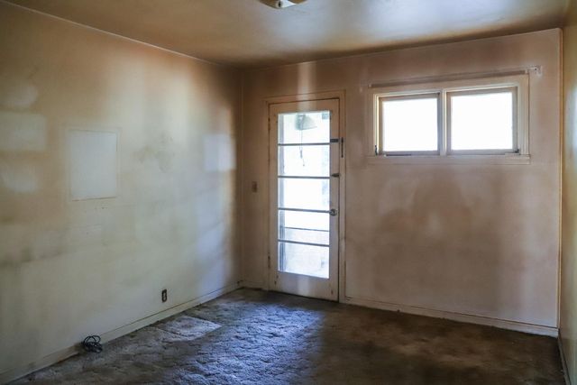 3442 E Weldon Avenue, Fresno, CA 93703