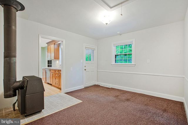 42 SHERWOOD RD, Cockeysville, MD 21030