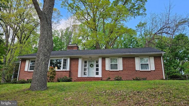 42 SHERWOOD RD, Cockeysville, MD 21030