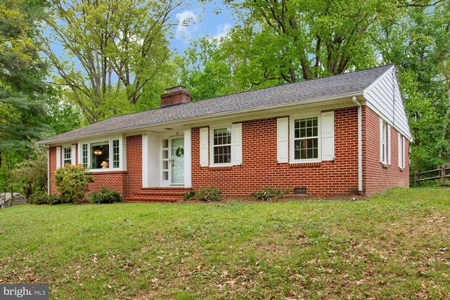 42 SHERWOOD RD, Cockeysville, MD 21030