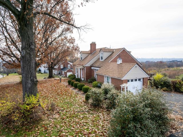 557 W North Bend Road, Springfield Twp., OH 45224