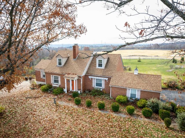 557 W North Bend Road, Springfield Twp., OH 45224