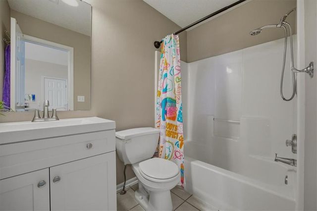 21617 W 97 Terrace, Lenexa, KS 66220