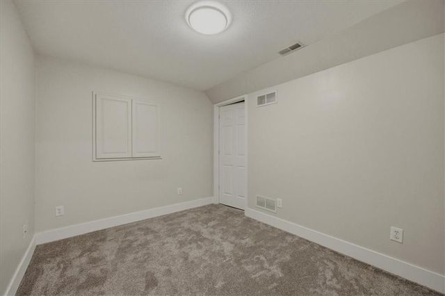 21617 W 97 Terrace, Lenexa, KS 66220