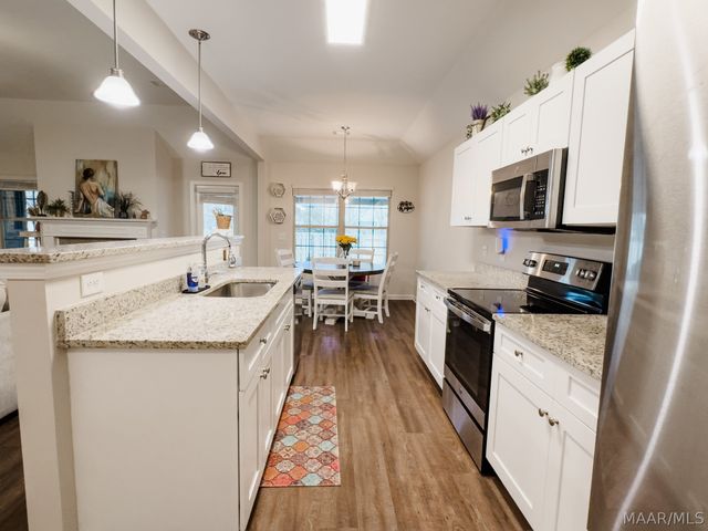 53 Nottingham Way, Millbrook, AL 36025