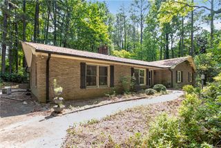 123 Robin Road, Westminster, SC 29693