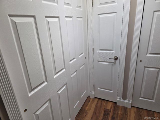 504 Gotham Court N, Saint James, NY 11780