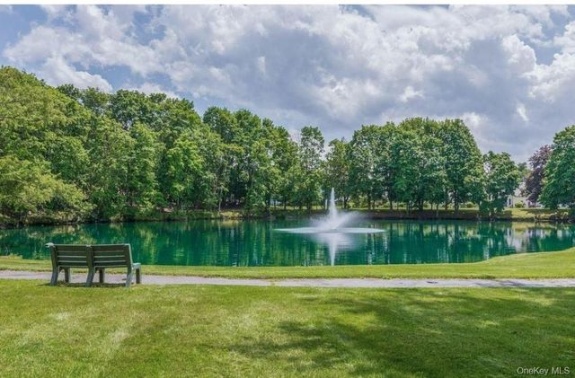 504 Gotham Court N, Saint James, NY 11780