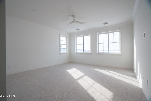 1390 9P, Saratoga Springs, NY 12866