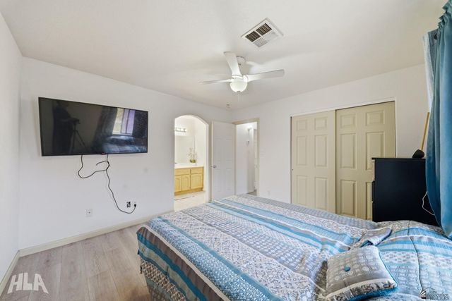 698 S Columbia Ave, Somerton, AZ 85350