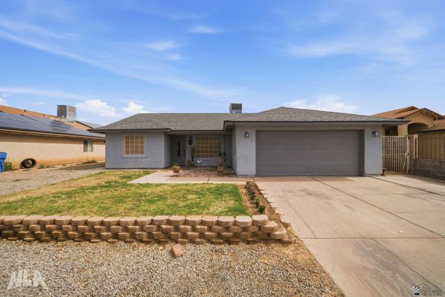 698 S Columbia Ave, Somerton, AZ 85350