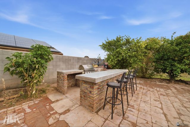 698 S Columbia Ave, Somerton, AZ 85350