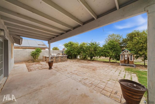 698 S Columbia Ave, Somerton, AZ 85350