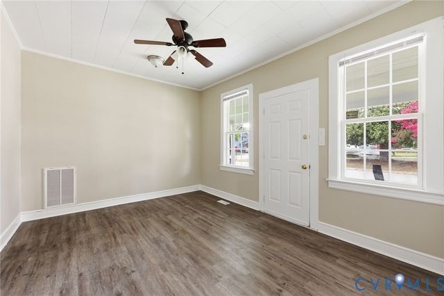 503 N 3rd Ave, Hopewell, VA 23860