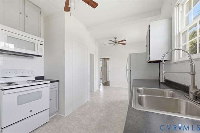 503 N 3rd Ave, Hopewell, VA 23860