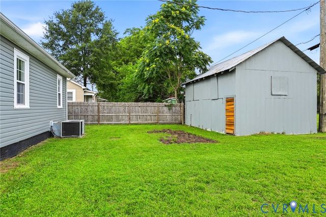 503 N 3rd Ave, Hopewell, VA 23860