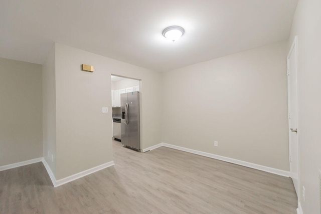 1080 Armstrong Mill Road A, Lexington, KY 40517