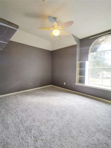 802 Portsmouth Drive, Pearland, TX 77584