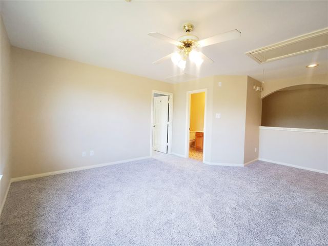802 Portsmouth Drive, Pearland, TX 77584