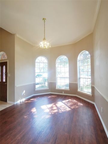 802 Portsmouth Drive, Pearland, TX 77584
