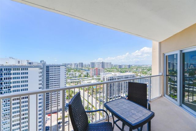 1980 S Ocean Drive PHL, Hallandale Beach, FL 33009
