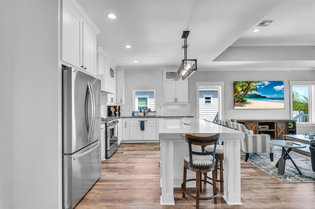 22405 Isle View Drive, Galveston, TX 77554