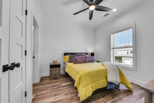 22405 Isle View Drive, Galveston, TX 77554