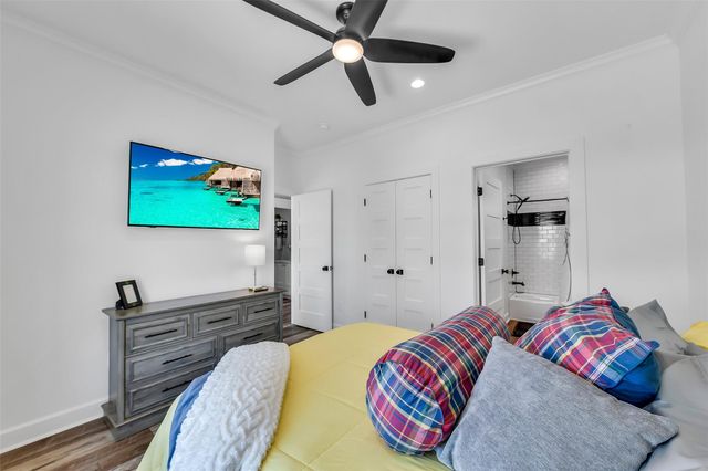 22405 Isle View Drive, Galveston, TX 77554