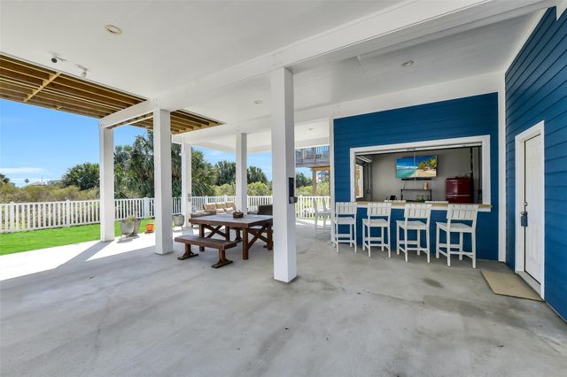 22405 Isle View Drive, Galveston, TX 77554