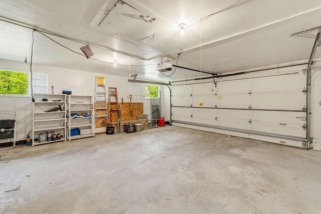6757 N Santa Monica BOULEVARD, Fox Point, WI 53217