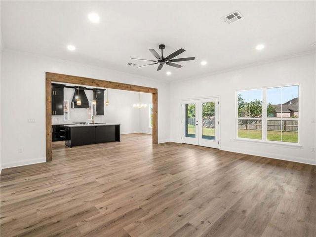 3158 MESA Lane, Lake Charles, LA 70611