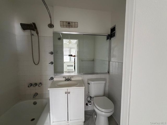 740 E Broadway 1-N, Long Beach, NY 11561