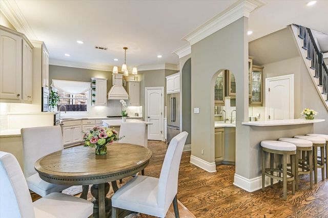2801 Warren ST, Austin, TX 78703