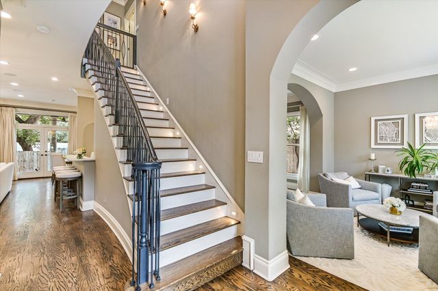 2801 Warren ST, Austin, TX 78703