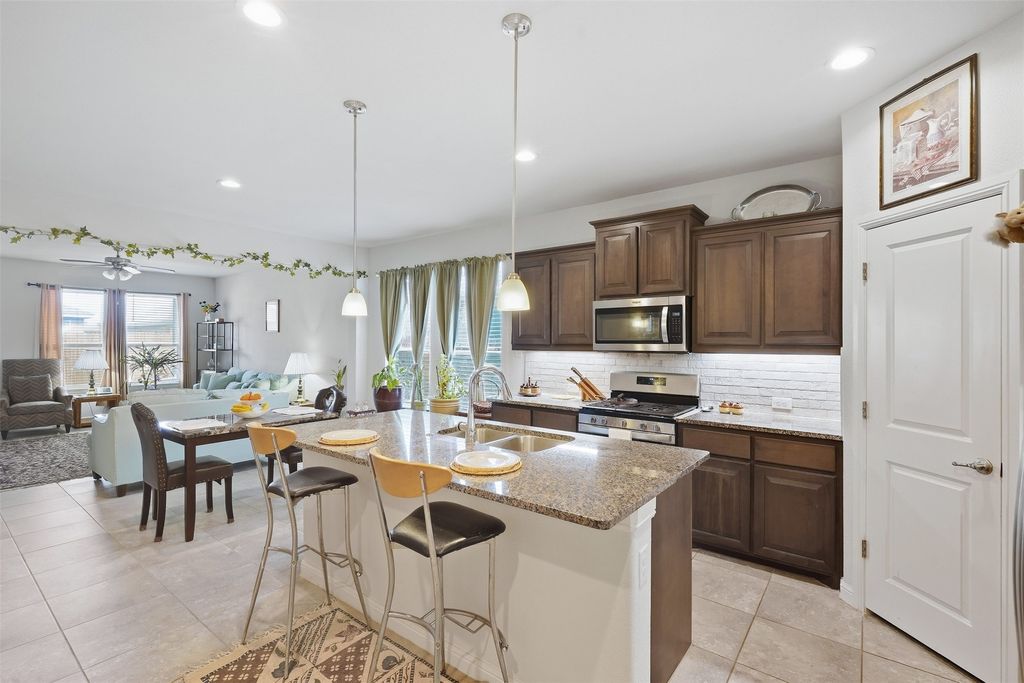 9024 Pearfield Road, Fort Worth, TX 76179 — photo 4