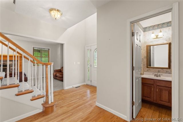 4010 Weatherby Way, New Albany, IN 47150