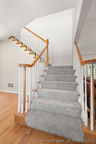 4010 Weatherby Way, New Albany, IN 47150