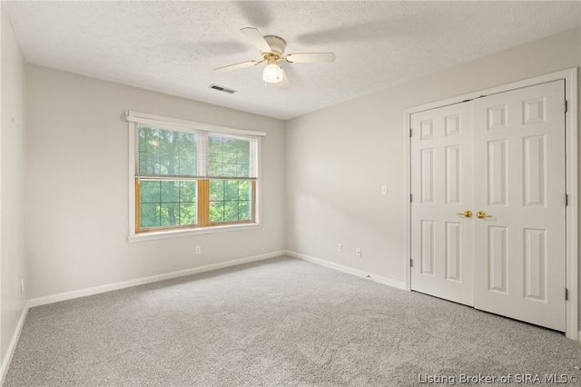4010 Weatherby Way, New Albany, IN 47150