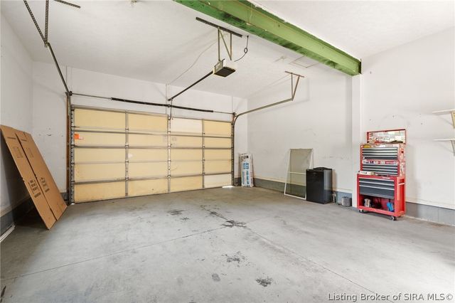 4010 Weatherby Way, New Albany, IN 47150