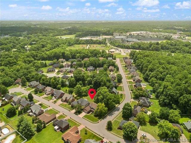 4010 Weatherby Way, New Albany, IN 47150