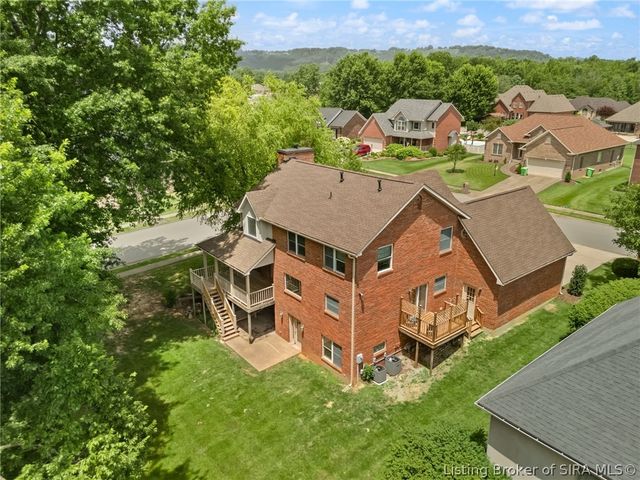 4010 Weatherby Way, New Albany, IN 47150