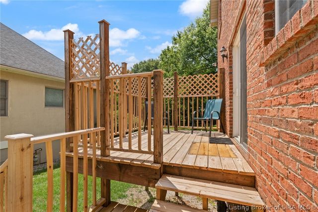 4010 Weatherby Way, New Albany, IN 47150