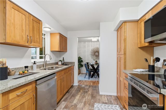 14203 80th Street E, Puyallup, WA 98372